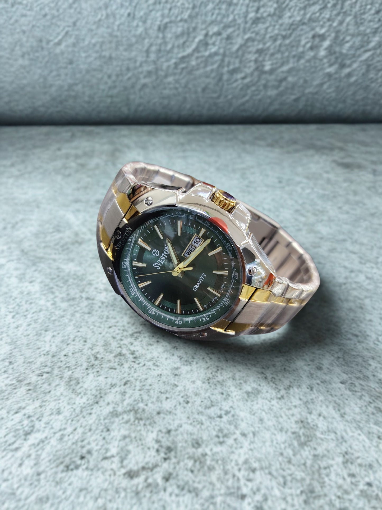 Sveston Emerald King